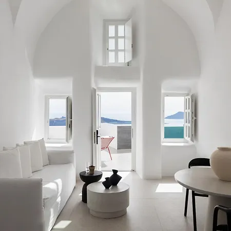 Casasunsha Hybrid Retreat Santorini Hotel