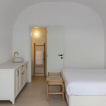 Casasunsha Hybrid Retreat Santorini