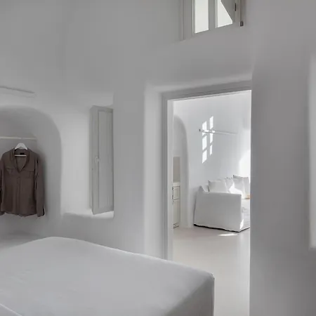 Casasunsha Hybrid Retreat Santorini Тира