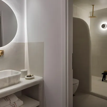 Casasunsha Hybrid Retreat Santorini 5* Тира