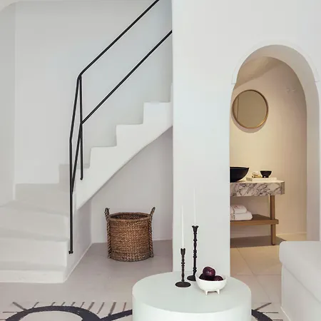 Отель Casasunsha Hybrid Retreat Santorini Тира