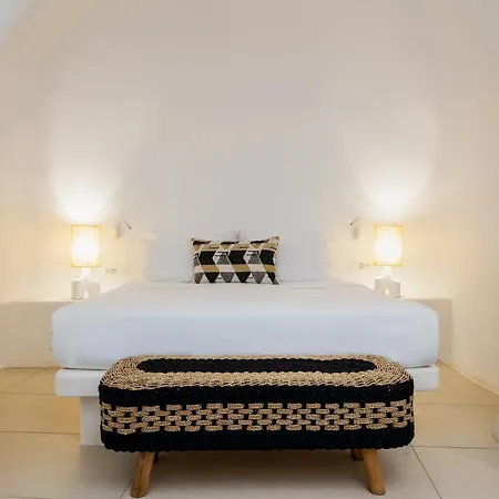 Casasunsha Hybrid Retreat Santorini