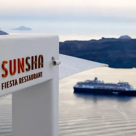Casasunsha Hybrid Retreat Santorini Fira (Santorini)