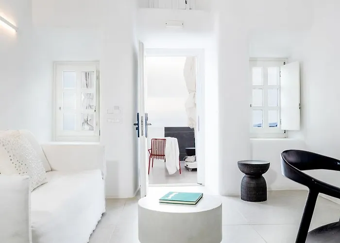 Casasunsha Hybrid Retreat Santorini Fira (Santorini)